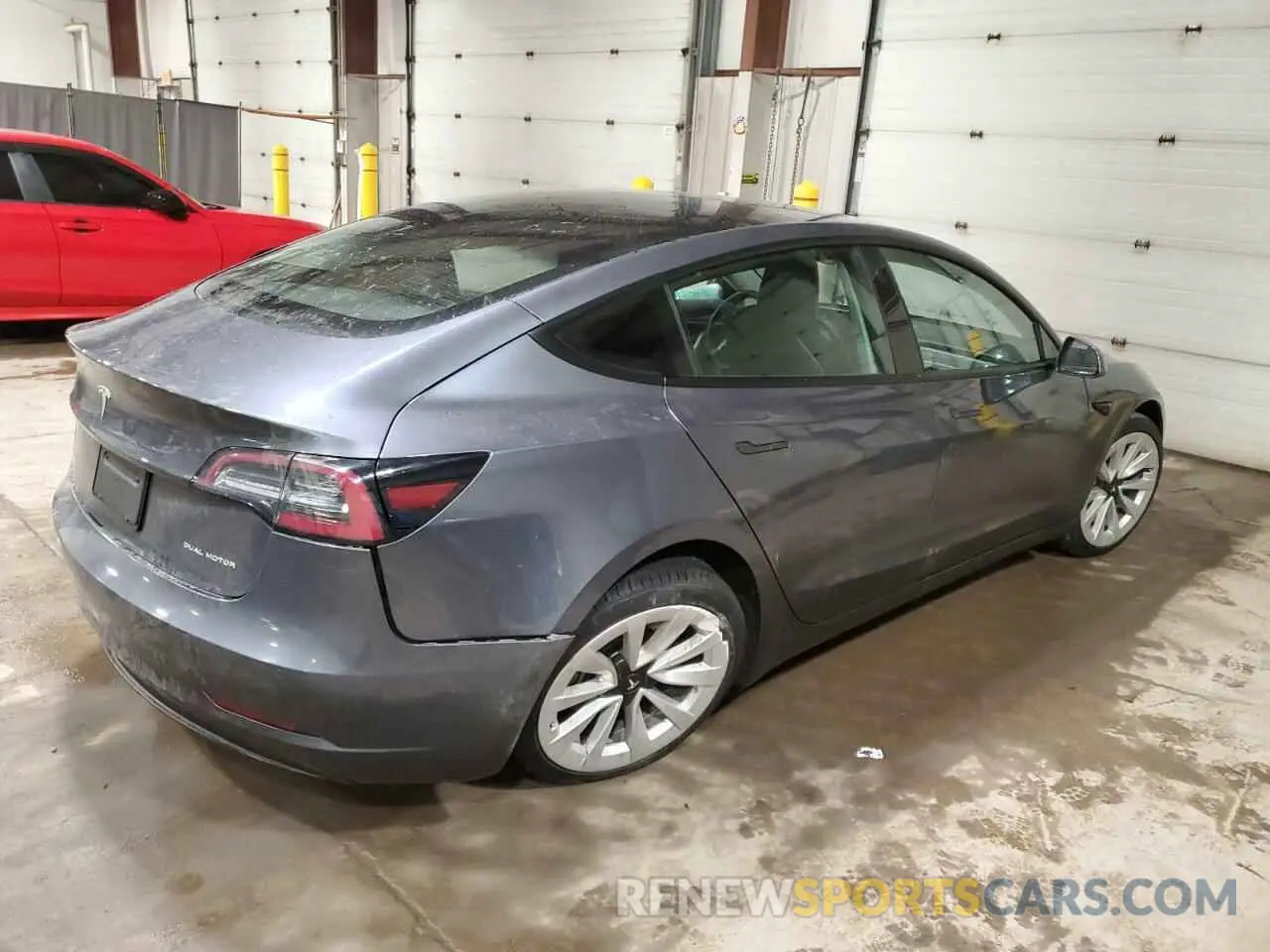 3 Photograph of a damaged car 5YJ3E1EB4NF185130 TESLA MODEL 3 2022