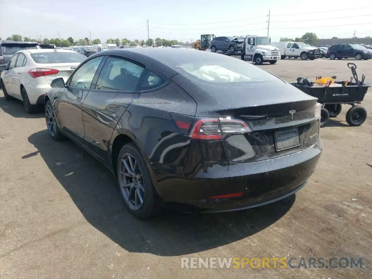 3 Photograph of a damaged car 5YJ3E1EB4NF192272 TESLA MODEL 3 2022