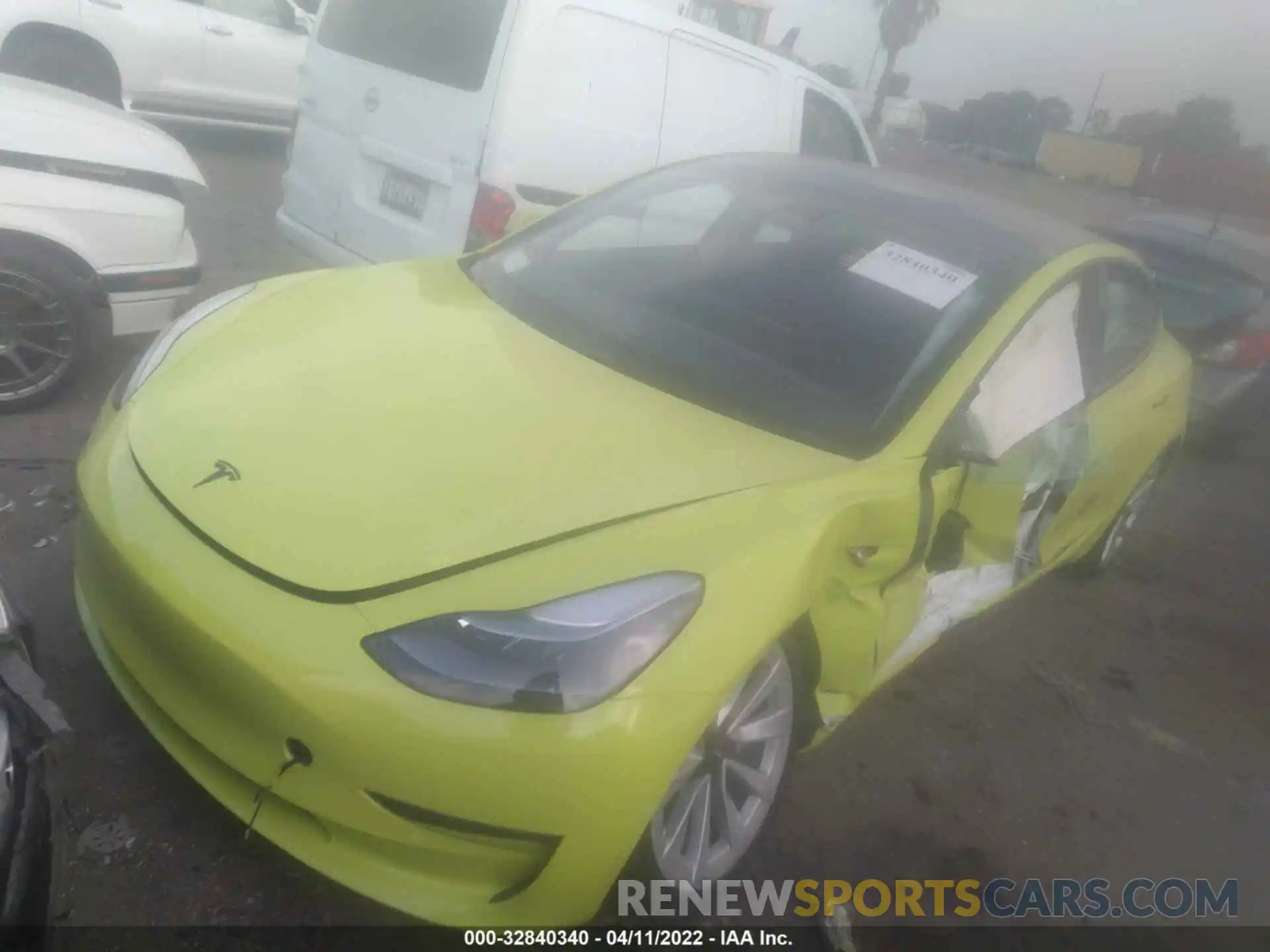 2 Photograph of a damaged car 5YJ3E1EB4NF209216 TESLA MODEL 3 2022