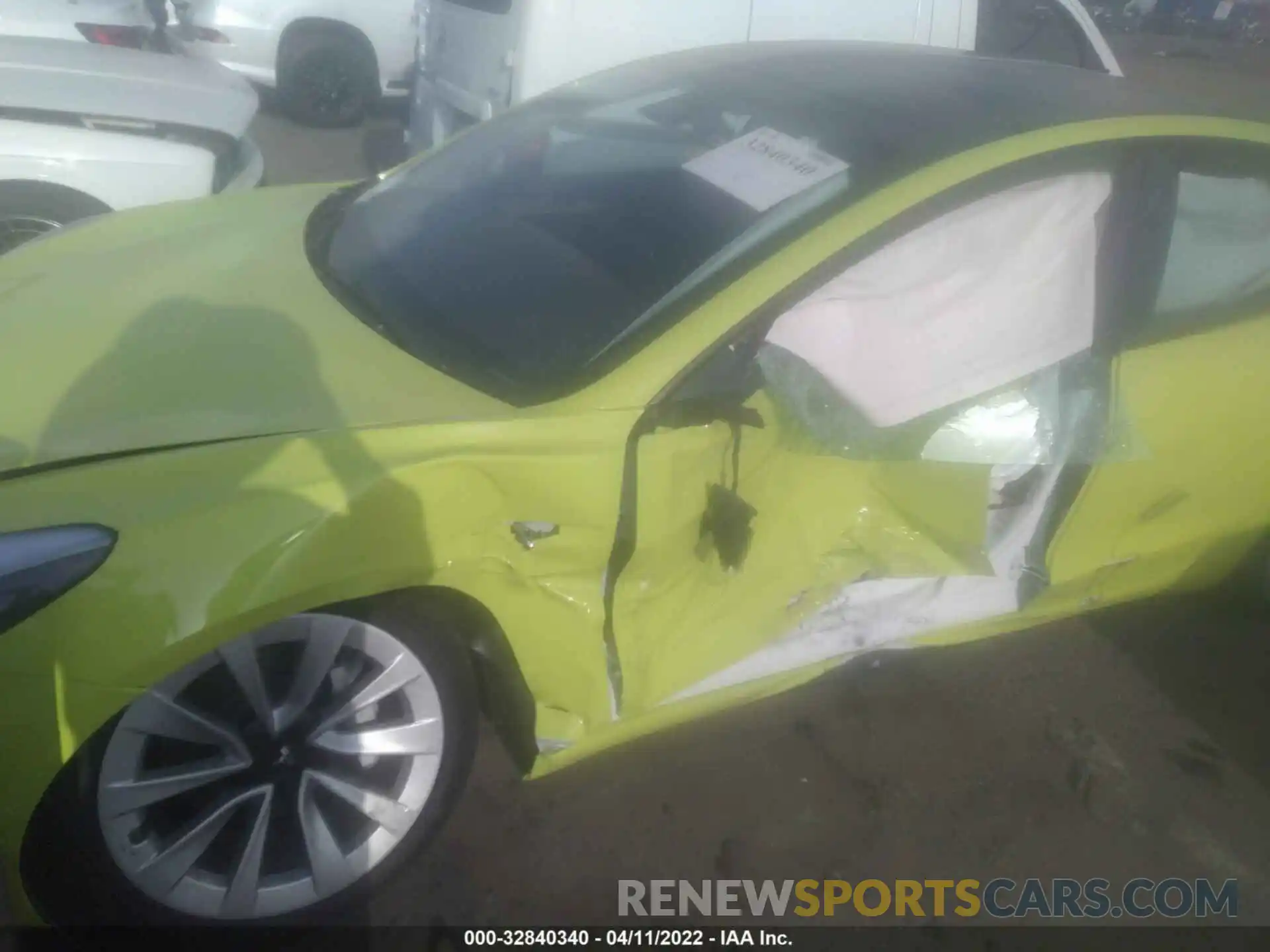 6 Photograph of a damaged car 5YJ3E1EB4NF209216 TESLA MODEL 3 2022