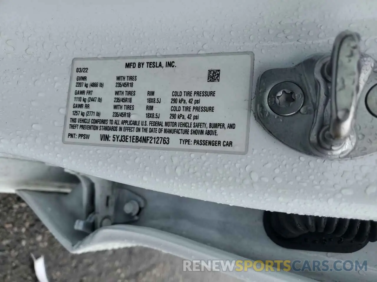 13 Photograph of a damaged car 5YJ3E1EB4NF212763 TESLA MODEL 3 2022