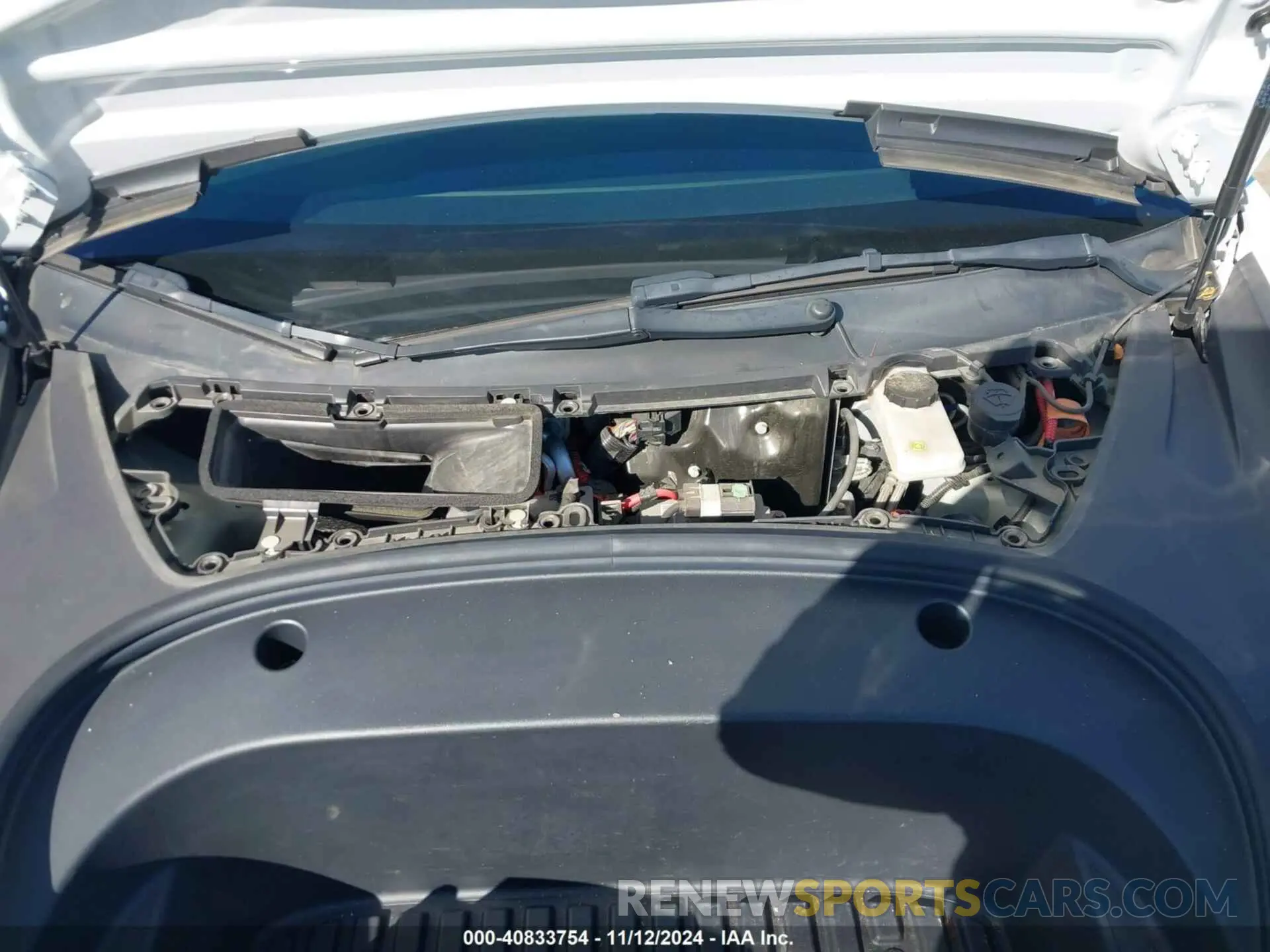 10 Photograph of a damaged car 5YJ3E1EB4NF242894 TESLA MODEL 3 2022