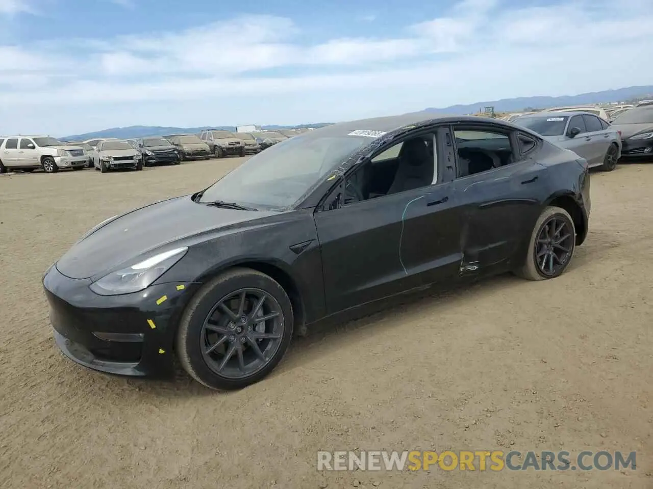 1 Photograph of a damaged car 5YJ3E1EB4NF272865 TESLA MODEL 3 2022