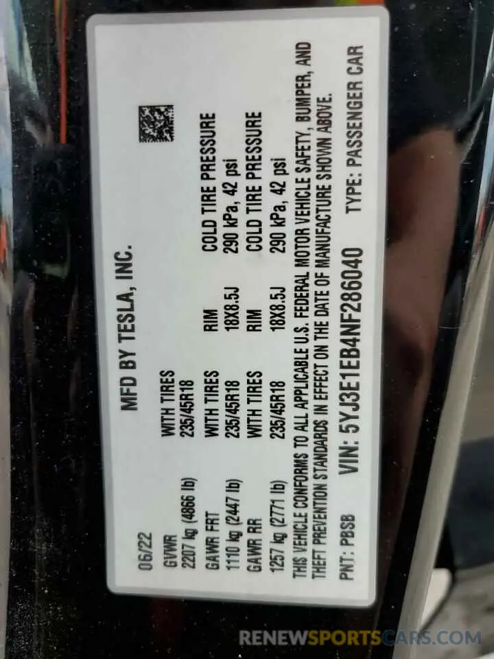 12 Photograph of a damaged car 5YJ3E1EB4NF286040 TESLA MODEL 3 2022