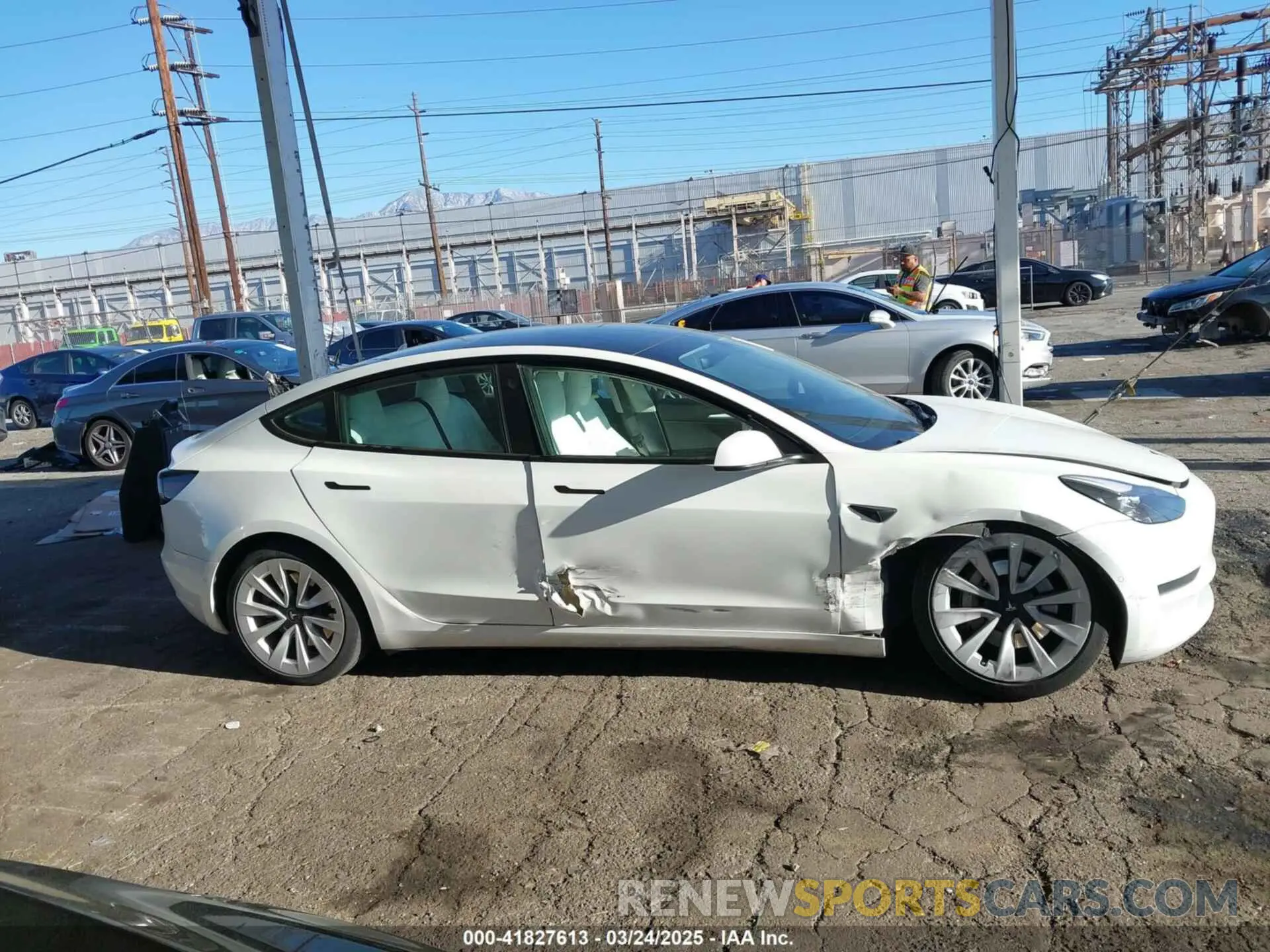 13 Photograph of a damaged car 5YJ3E1EB4NF331218 TESLA MODEL 3 2022