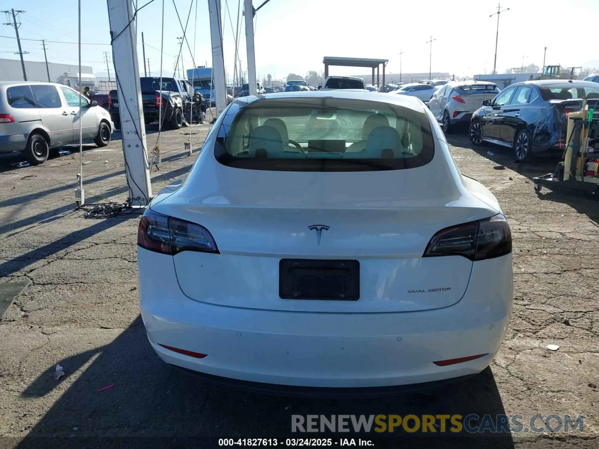 16 Photograph of a damaged car 5YJ3E1EB4NF331218 TESLA MODEL 3 2022