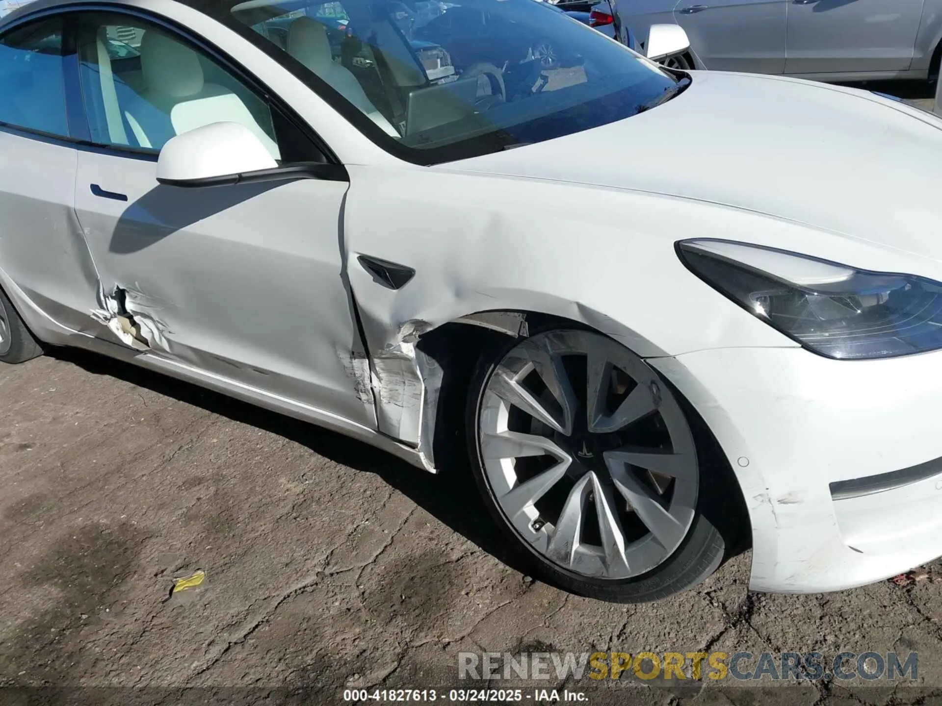 6 Photograph of a damaged car 5YJ3E1EB4NF331218 TESLA MODEL 3 2022