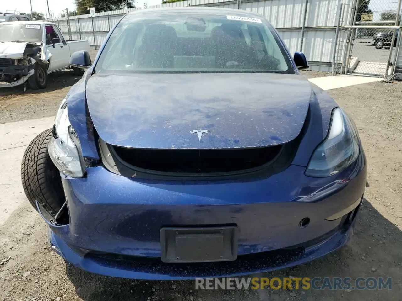 5 Photograph of a damaged car 5YJ3E1EB4NF335530 TESLA MODEL 3 2022
