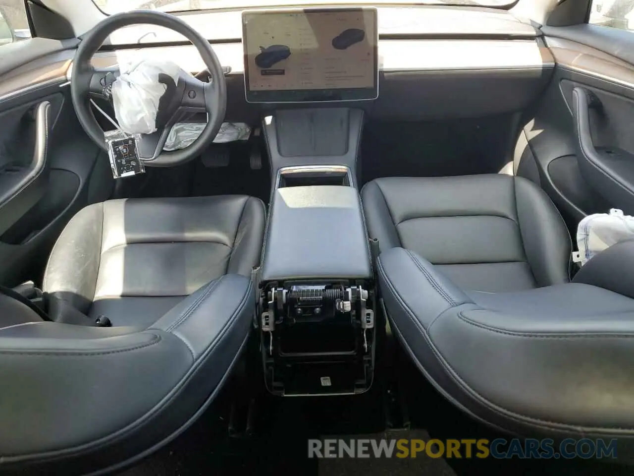 8 Photograph of a damaged car 5YJ3E1EB4NF335530 TESLA MODEL 3 2022