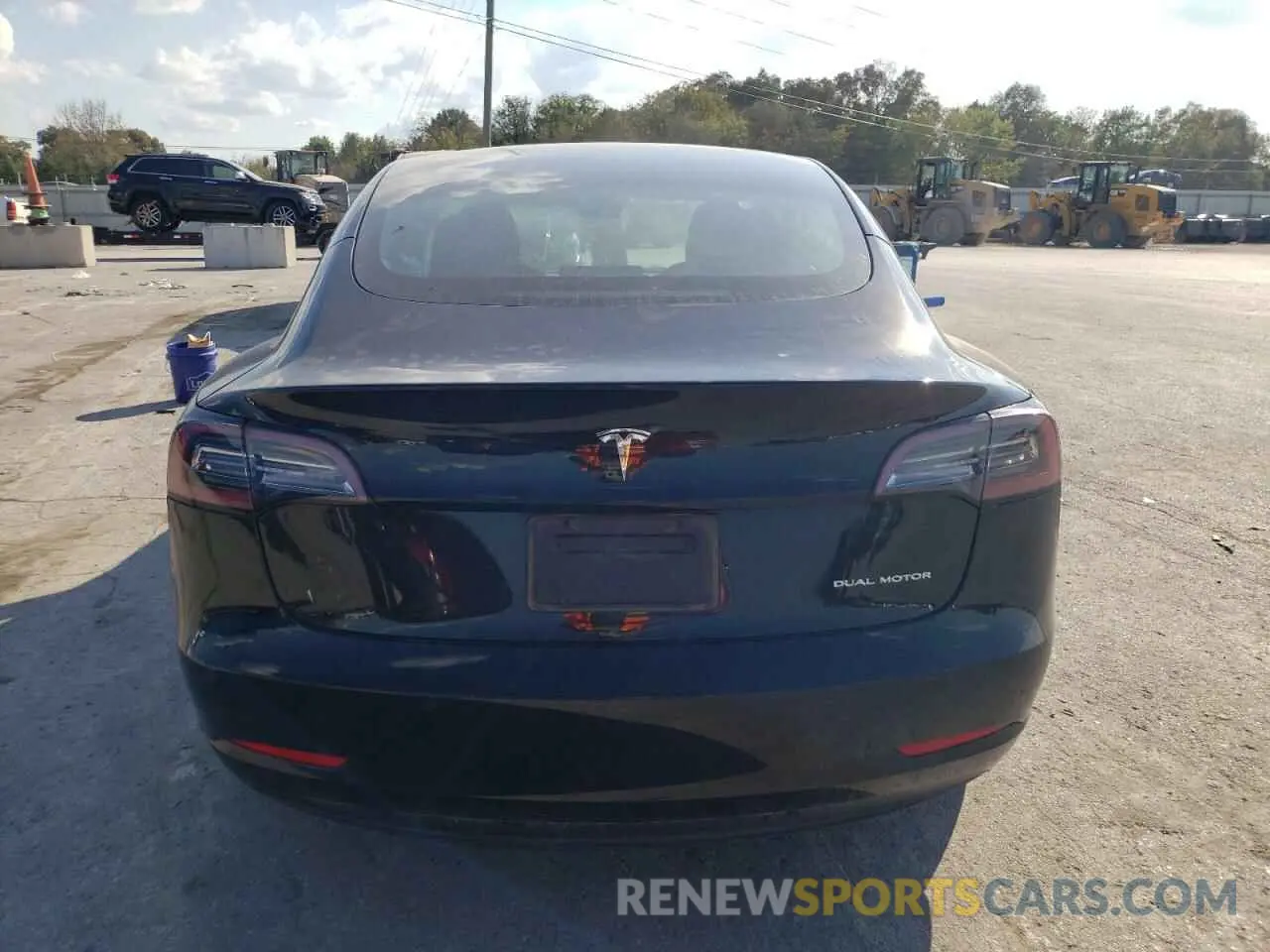 6 Photograph of a damaged car 5YJ3E1EB4NF339156 TESLA MODEL 3 2022