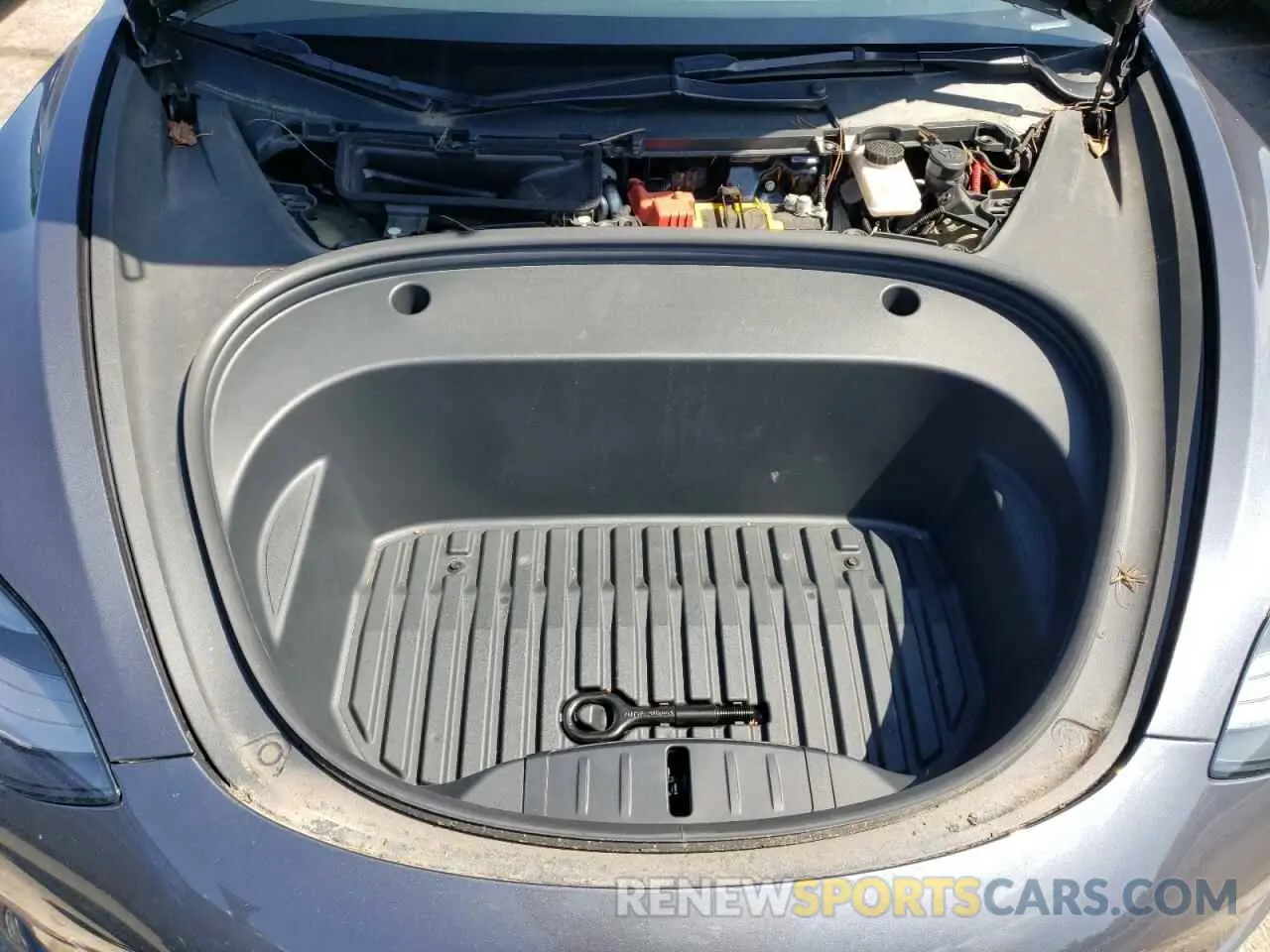 11 Photograph of a damaged car 5YJ3E1EB5NF105785 TESLA MODEL 3 2022