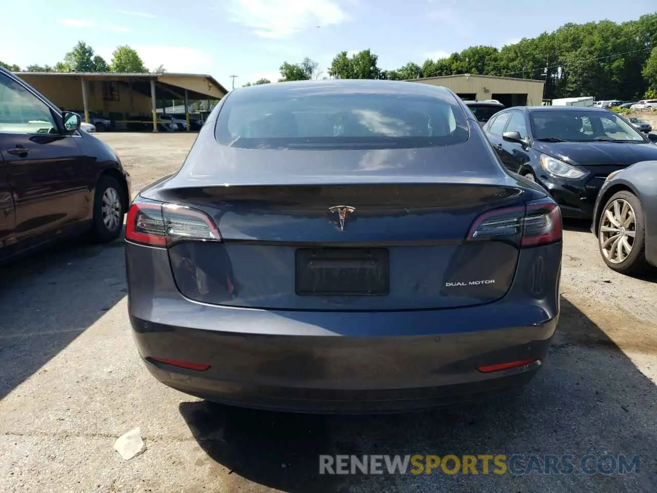 6 Photograph of a damaged car 5YJ3E1EB5NF105785 TESLA MODEL 3 2022