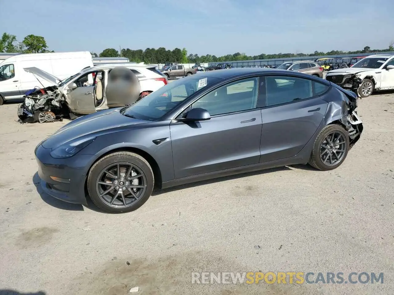 1 Photograph of a damaged car 5YJ3E1EB5NF118701 TESLA MODEL 3 2022