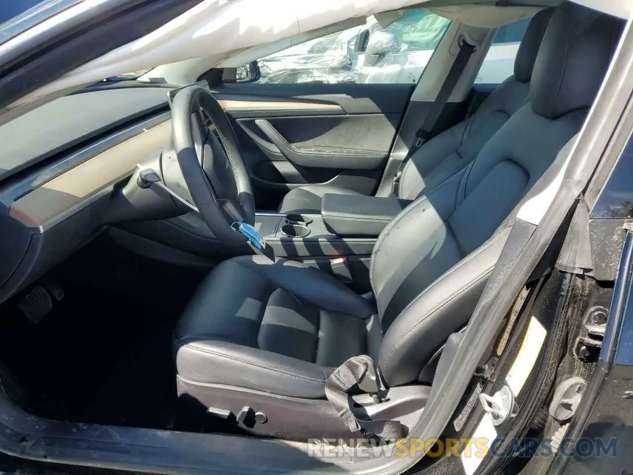 7 Photograph of a damaged car 5YJ3E1EB5NF118892 TESLA MODEL 3 2022