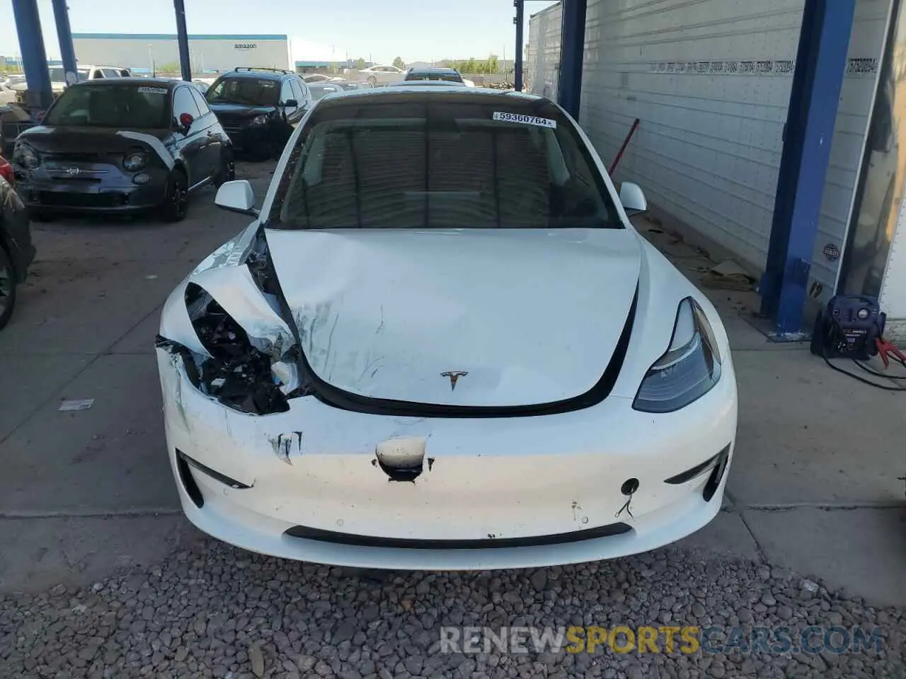 5 Photograph of a damaged car 5YJ3E1EB5NF129360 TESLA MODEL 3 2022