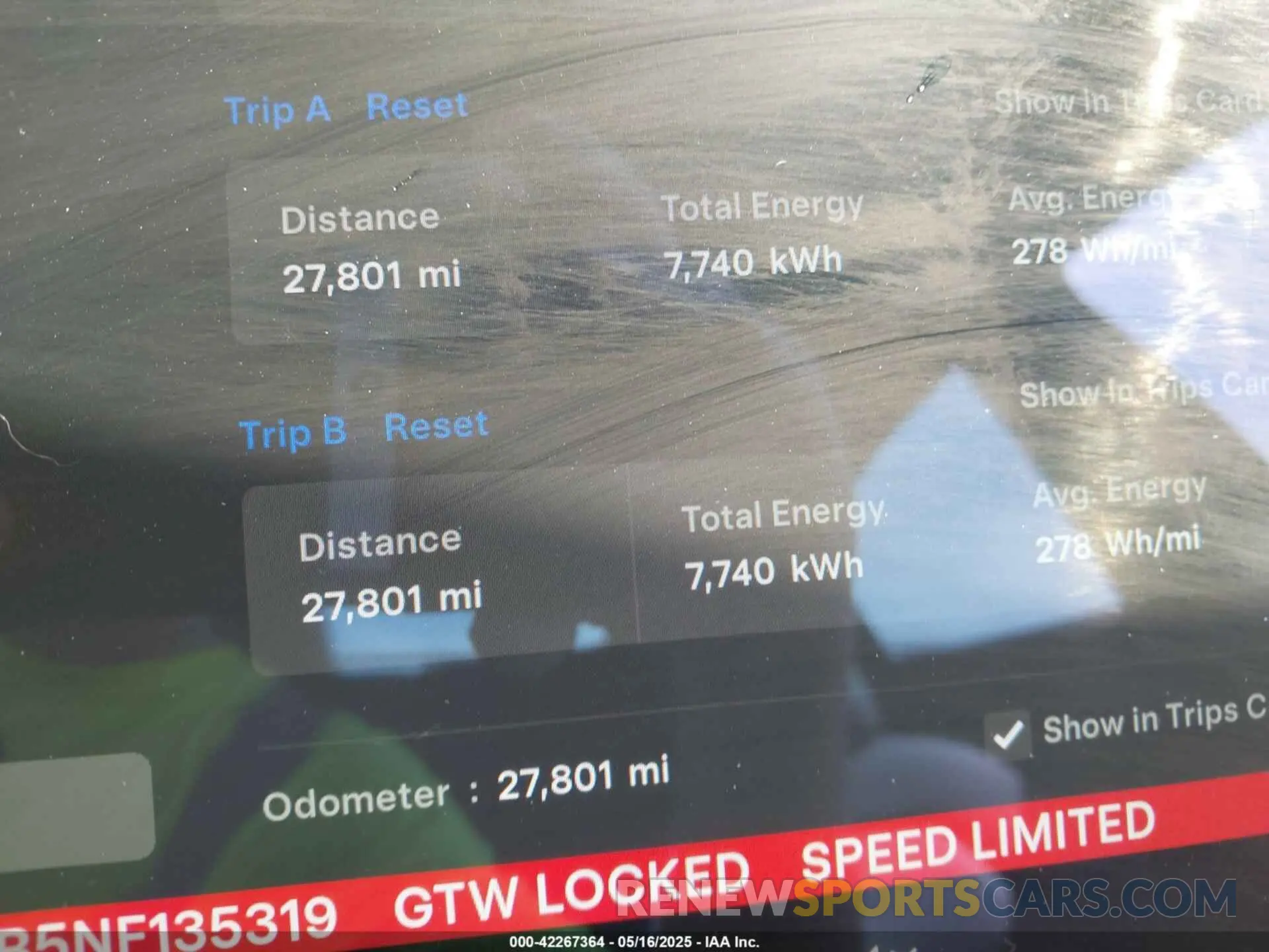 16 Photograph of a damaged car 5YJ3E1EB5NF135319 TESLA MODEL 3 2022