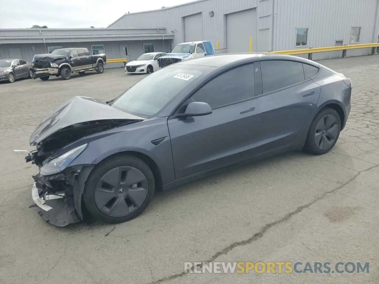 1 Photograph of a damaged car 5YJ3E1EB5NF135577 TESLA MODEL 3 2022