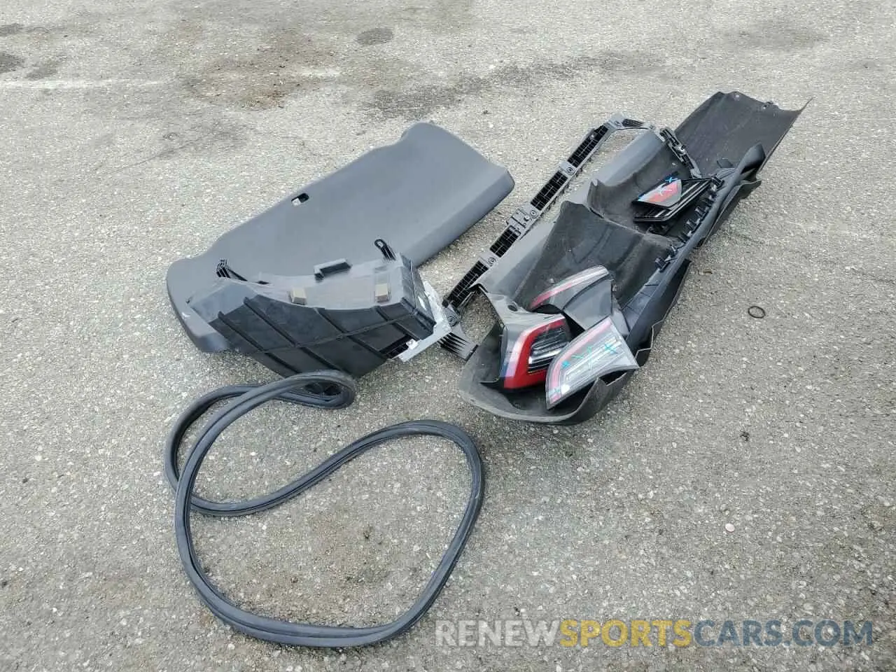 12 Photograph of a damaged car 5YJ3E1EB5NF166957 TESLA MODEL 3 2022