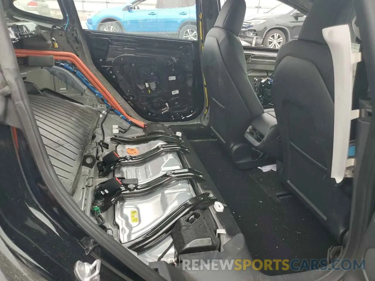 10 Photograph of a damaged car 5YJ3E1EB5NF167980 TESLA MODEL 3 2022