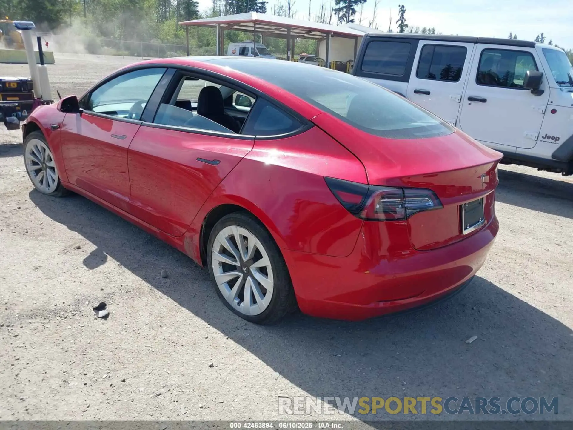 3 Photograph of a damaged car 5YJ3E1EB5NF174606 TESLA MODEL 3 2022