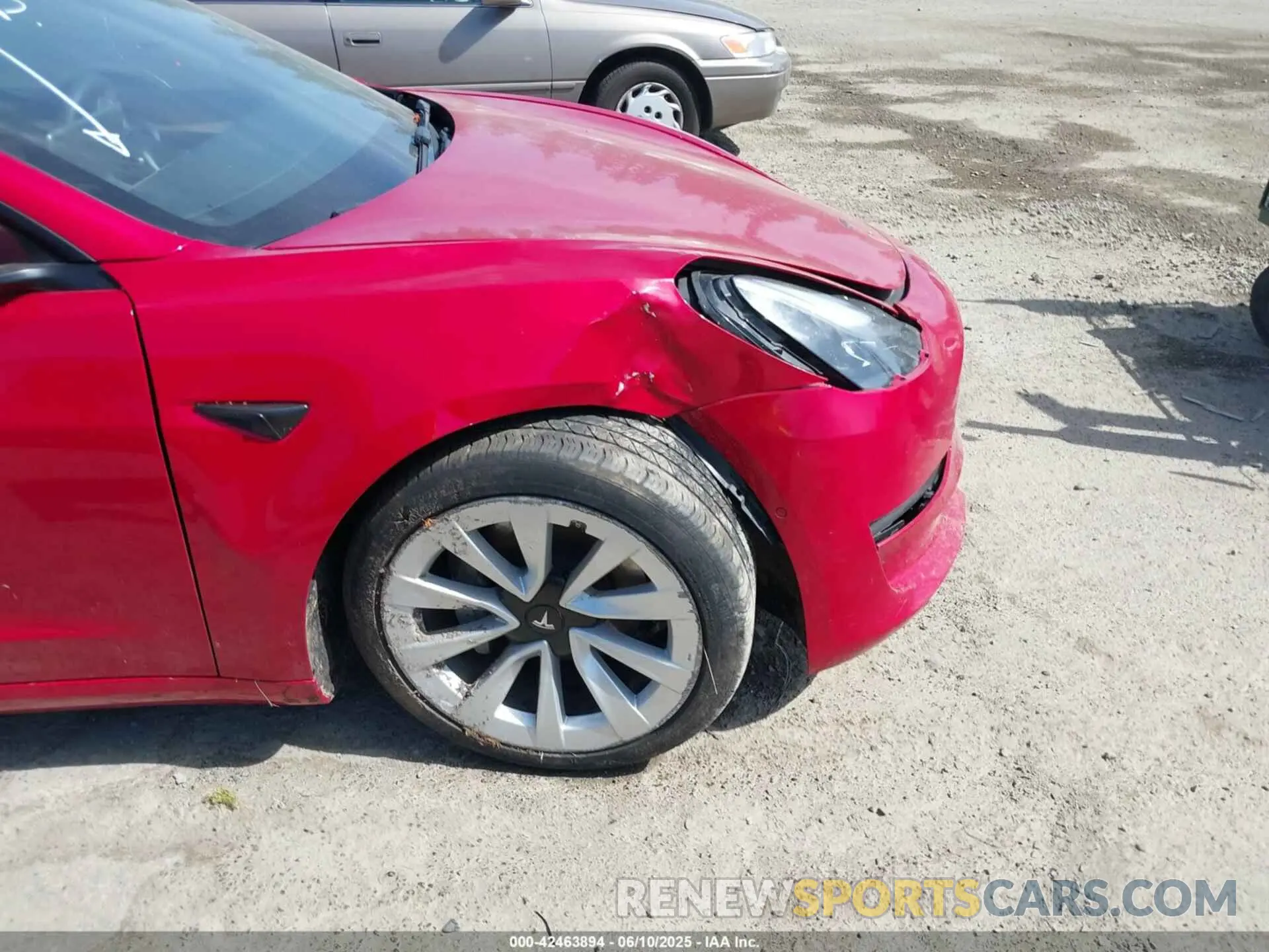 6 Photograph of a damaged car 5YJ3E1EB5NF174606 TESLA MODEL 3 2022