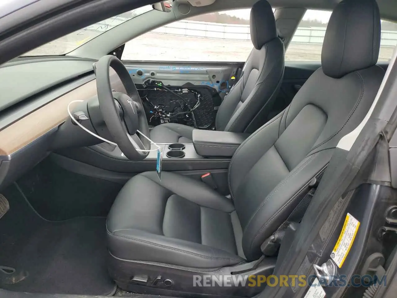 7 Photograph of a damaged car 5YJ3E1EB5NF179157 TESLA MODEL 3 2022