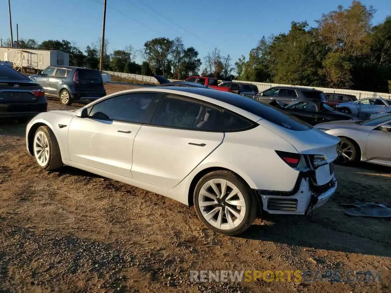 2 Photograph of a damaged car 5YJ3E1EB5NF200590 TESLA MODEL 3 2022