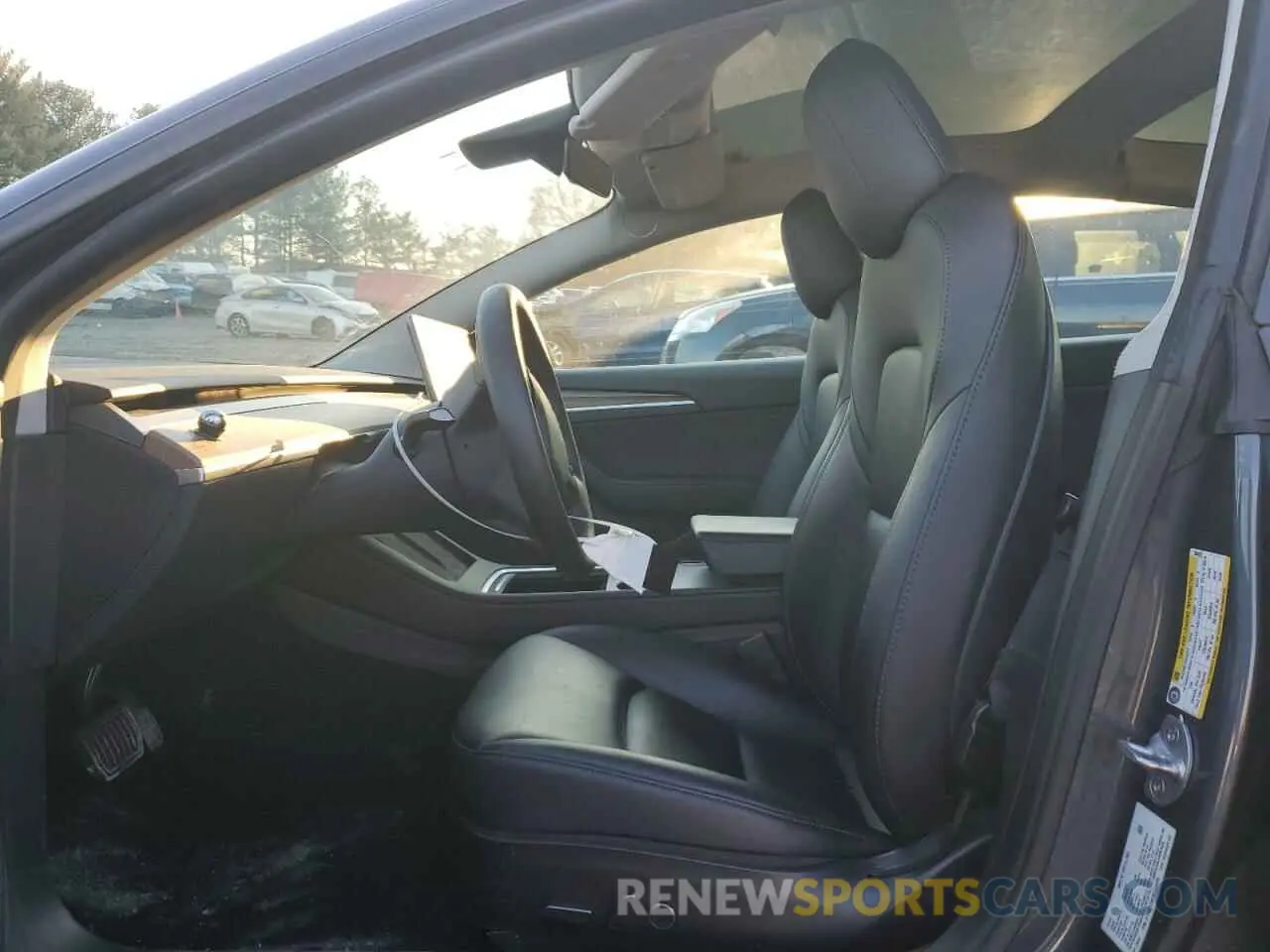 7 Photograph of a damaged car 5YJ3E1EB5NF204025 TESLA MODEL 3 2022
