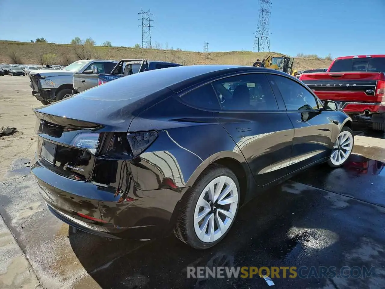 3 Photograph of a damaged car 5YJ3E1EB5NF205661 TESLA MODEL 3 2022