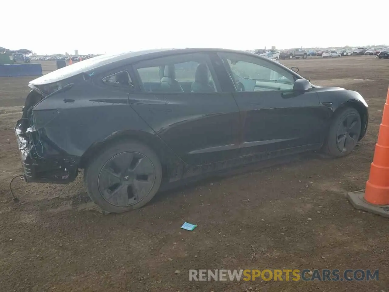 3 Photograph of a damaged car 5YJ3E1EB5NF206051 TESLA MODEL 3 2022
