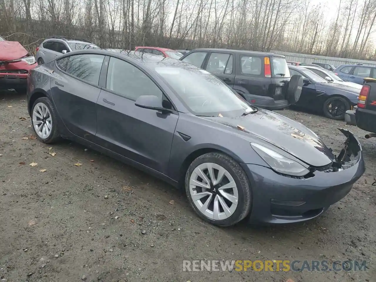 4 Photograph of a damaged car 5YJ3E1EB5NF209175 TESLA MODEL 3 2022