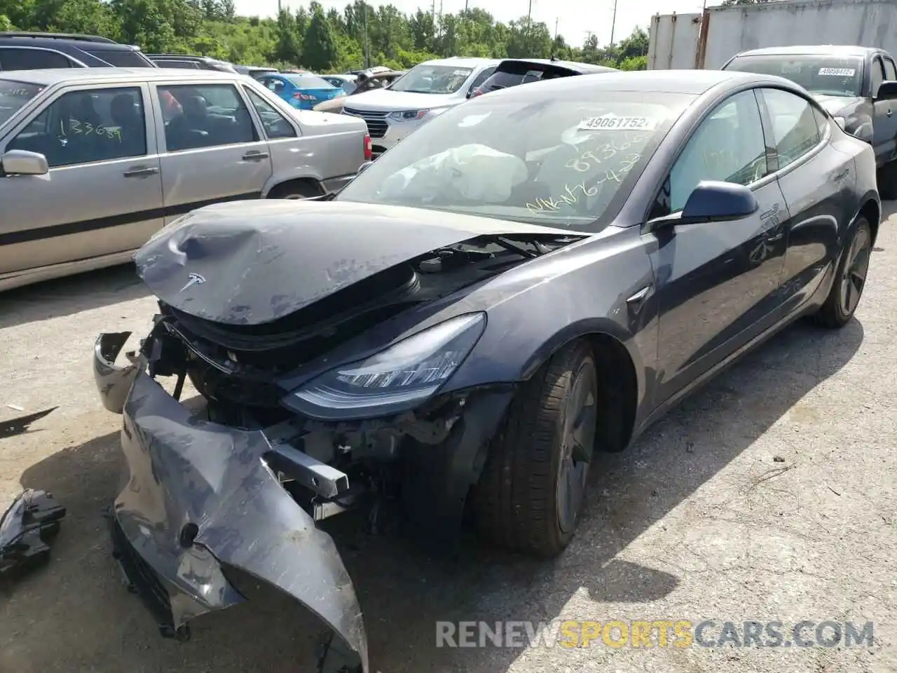 2 Photograph of a damaged car 5YJ3E1EB5NF242886 TESLA MODEL 3 2022