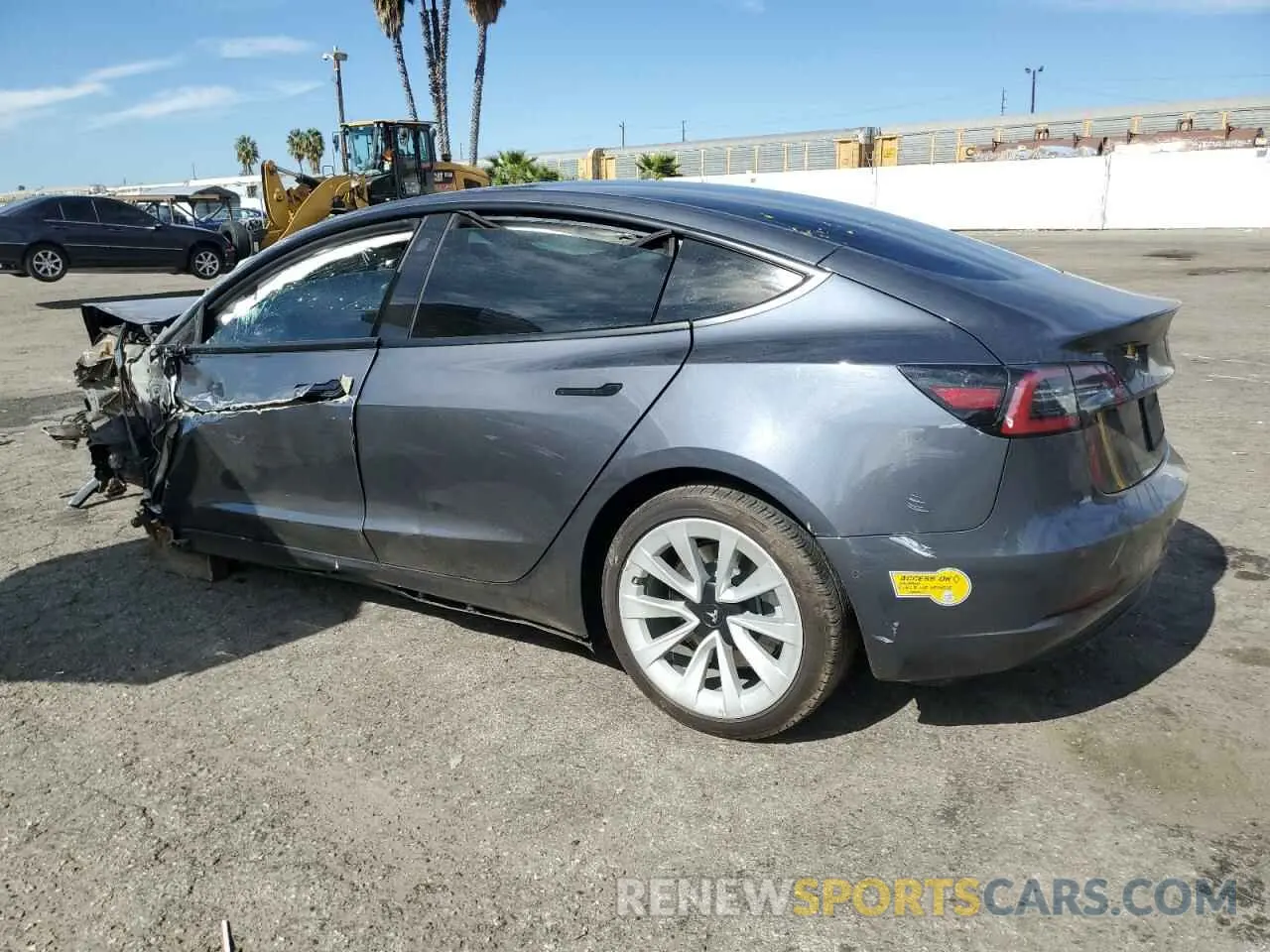 2 Photograph of a damaged car 5YJ3E1EB5NF253600 TESLA MODEL 3 2022