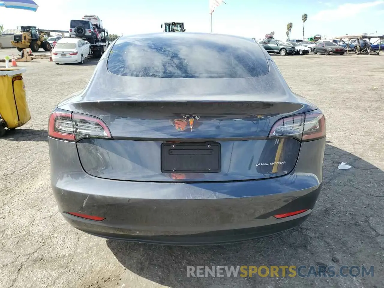 6 Photograph of a damaged car 5YJ3E1EB5NF253600 TESLA MODEL 3 2022