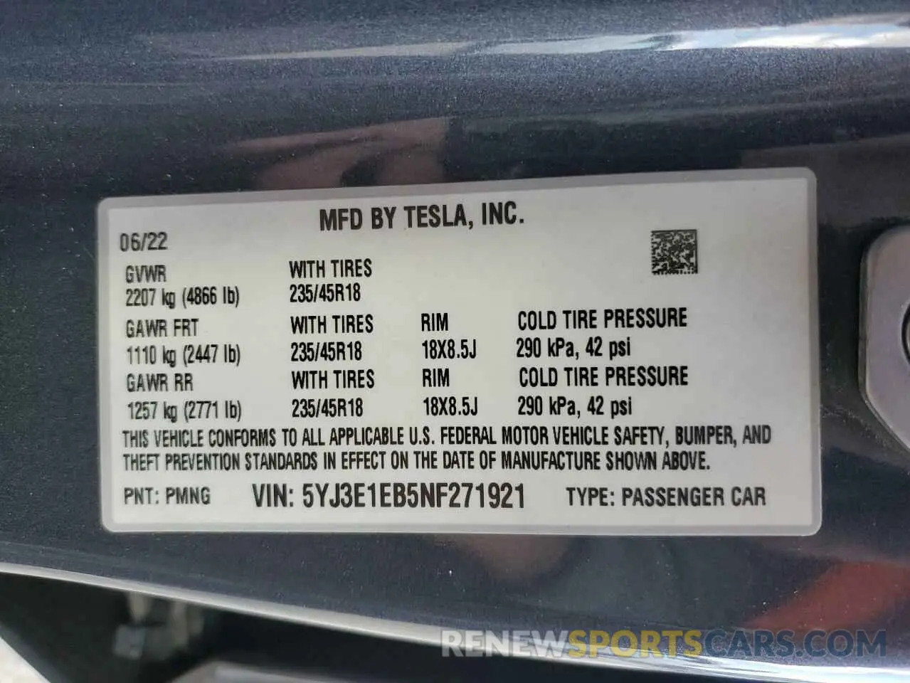 13 Photograph of a damaged car 5YJ3E1EB5NF271921 TESLA MODEL 3 2022