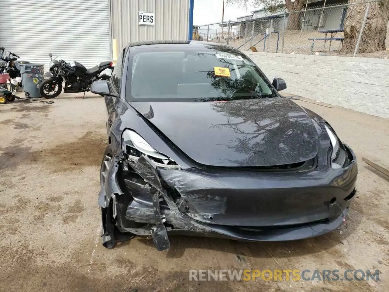 5 Photograph of a damaged car 5YJ3E1EB5NF277024 TESLA MODEL 3 2022