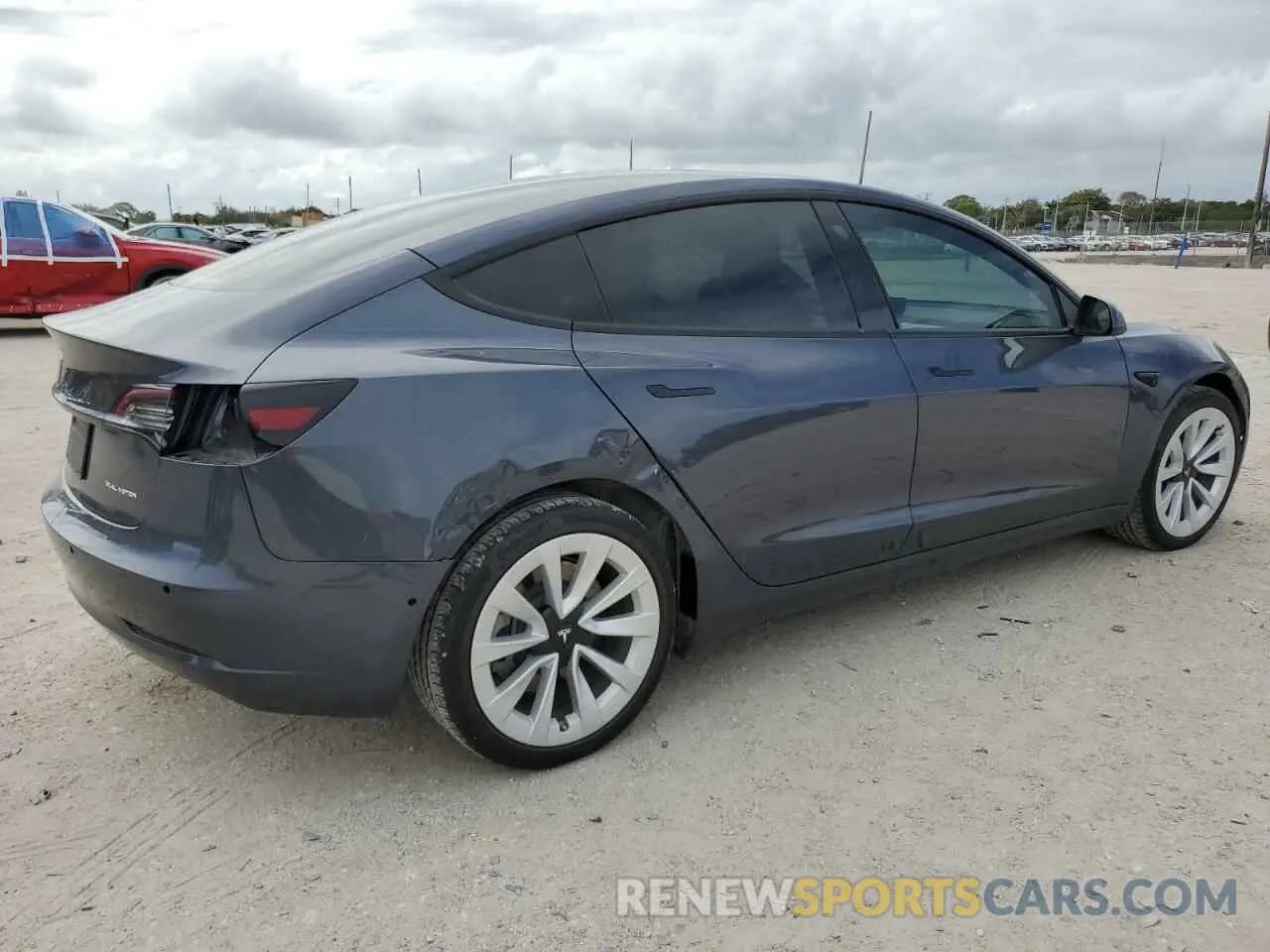 3 Photograph of a damaged car 5YJ3E1EB5NF278481 TESLA MODEL 3 2022