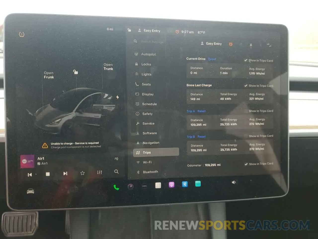 9 Photograph of a damaged car 5YJ3E1EB5NF287407 TESLA MODEL 3 2022