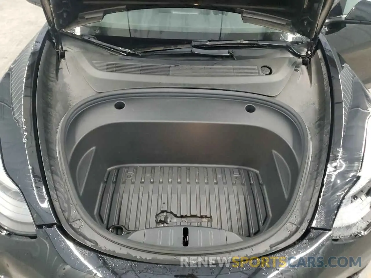 11 Photograph of a damaged car 5YJ3E1EB5NF288380 TESLA MODEL 3 2022