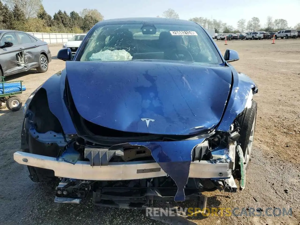 5 Photograph of a damaged car 5YJ3E1EB5NF288976 TESLA MODEL 3 2022