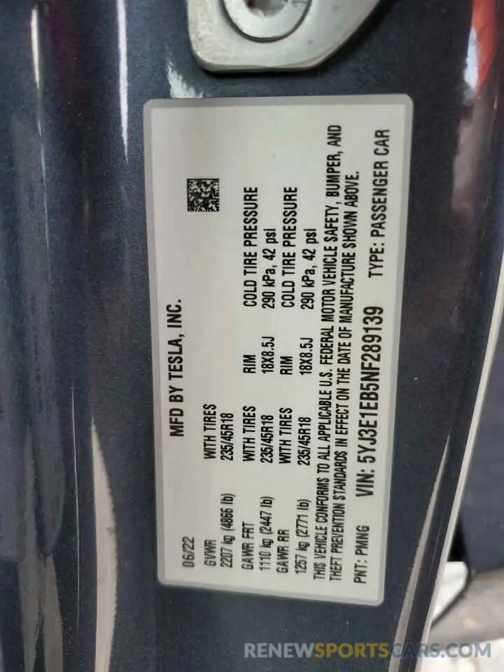 13 Photograph of a damaged car 5YJ3E1EB5NF289139 TESLA MODEL 3 2022