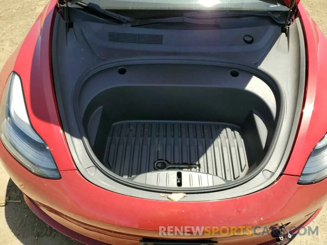 11 Photograph of a damaged car 5YJ3E1EB5NF297659 TESLA MODEL 3 2022