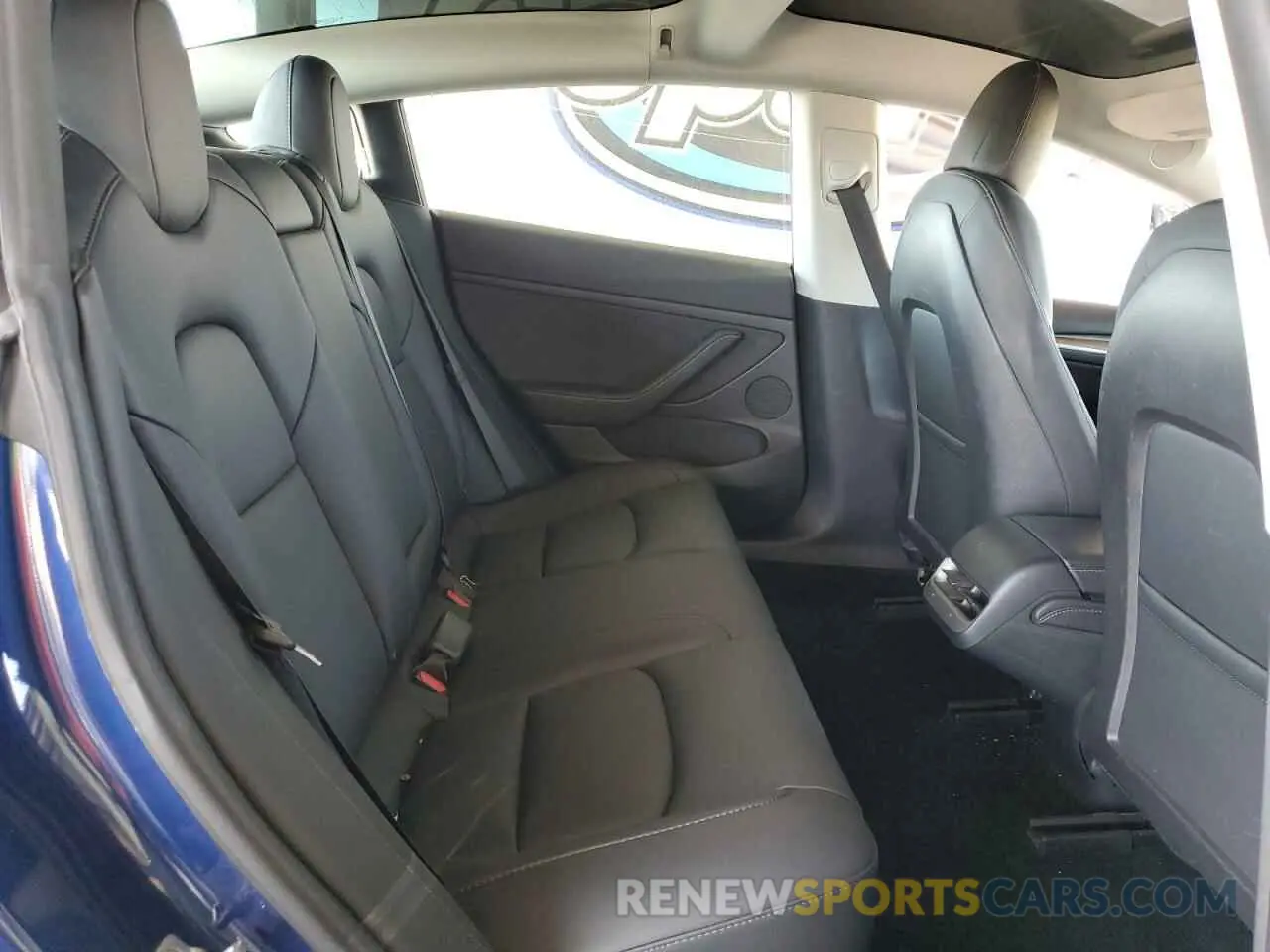 10 Photograph of a damaged car 5YJ3E1EB5NF314721 TESLA MODEL 3 2022