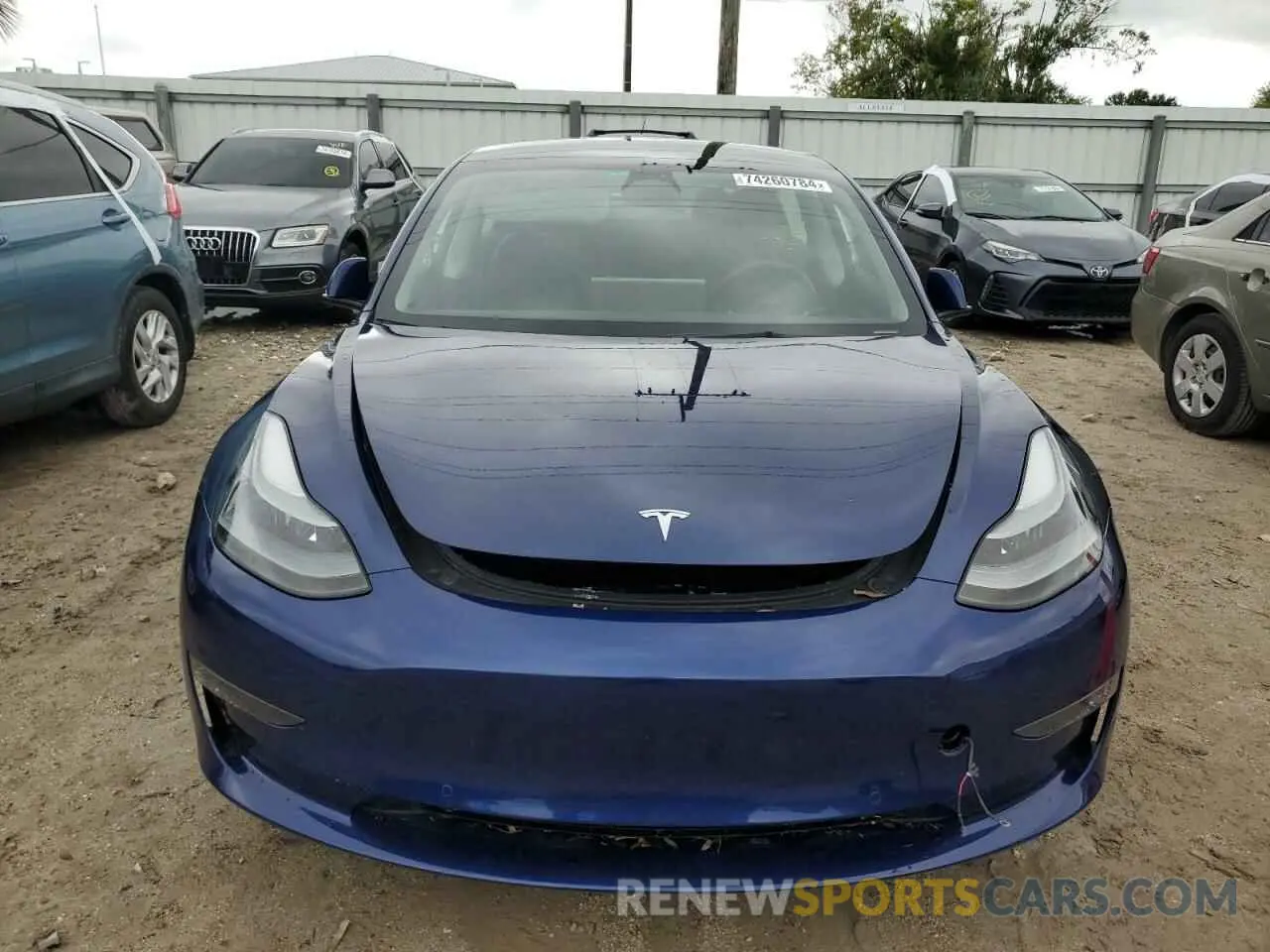 5 Photograph of a damaged car 5YJ3E1EB5NF334399 TESLA MODEL 3 2022