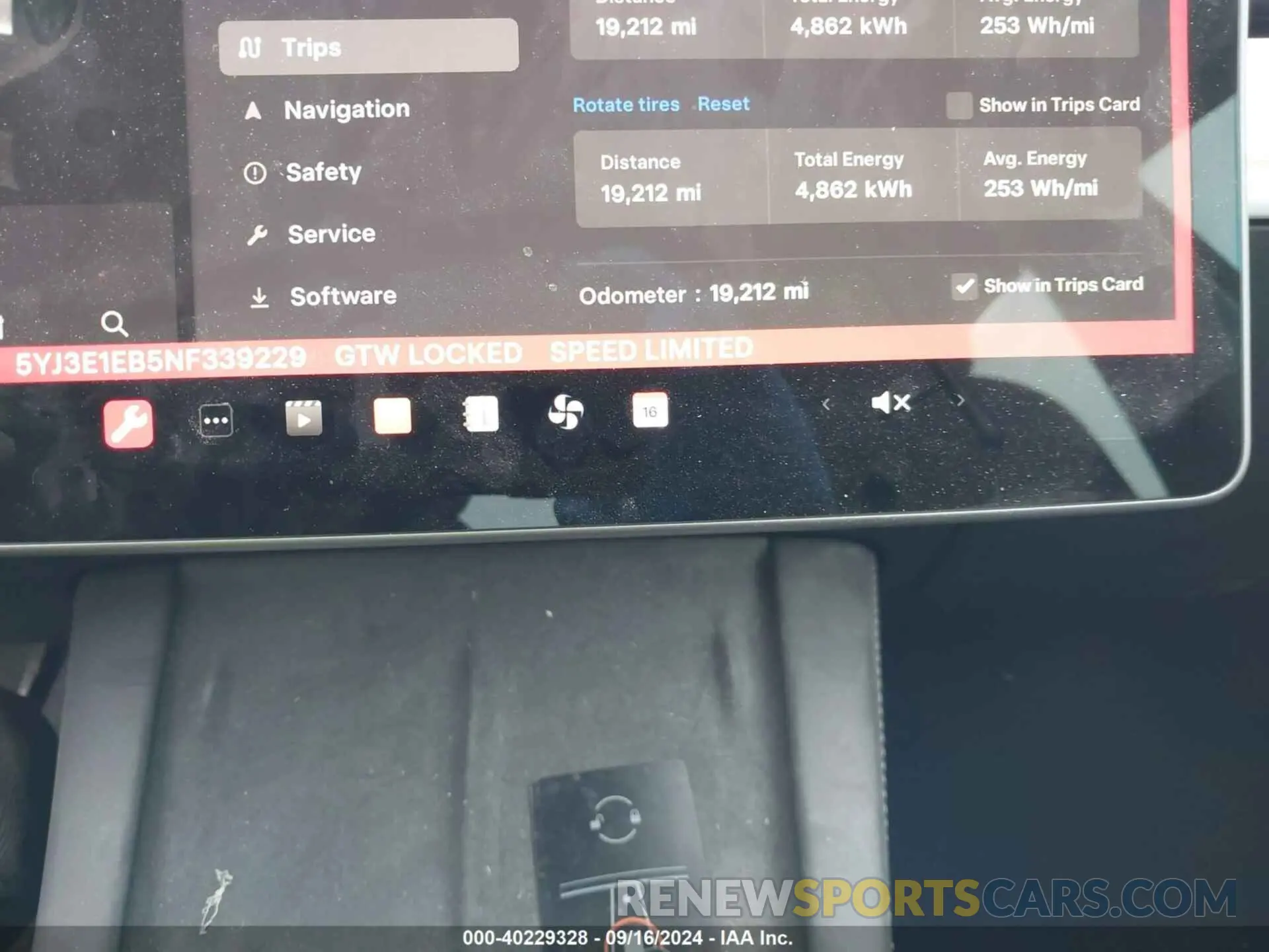 7 Photograph of a damaged car 5YJ3E1EB5NF339229 TESLA MODEL 3 2022