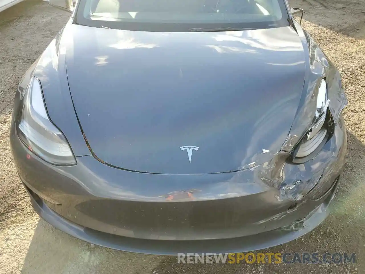 11 Photograph of a damaged car 5YJ3E1EB5NF341143 TESLA MODEL 3 2022