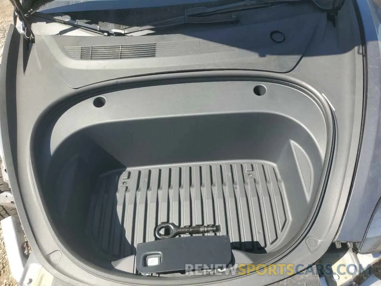 11 Photograph of a damaged car 5YJ3E1EB5NF350473 TESLA MODEL 3 2022