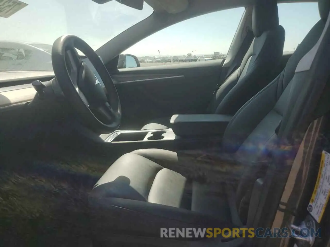 7 Photograph of a damaged car 5YJ3E1EB5NF350473 TESLA MODEL 3 2022