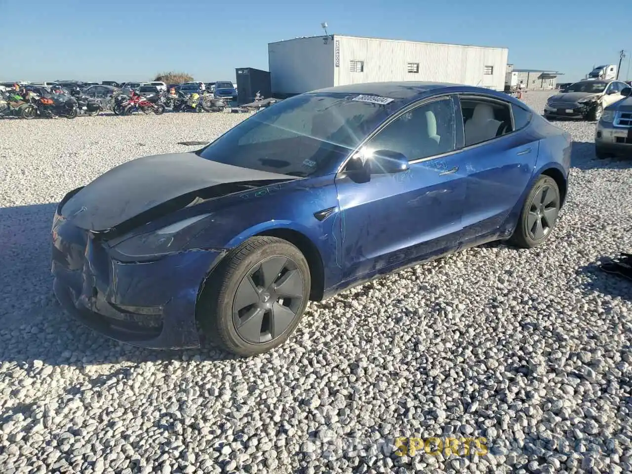 1 Photograph of a damaged car 5YJ3E1EB5NF353423 TESLA MODEL 3 2022