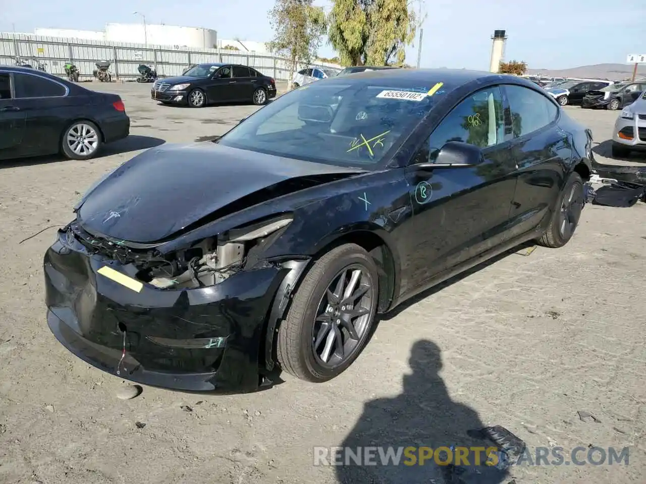 2 Photograph of a damaged car 5YJ3E1EB5NF356614 TESLA MODEL 3 2022